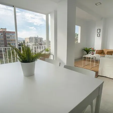 Enjoy On The Beachfront Malaga